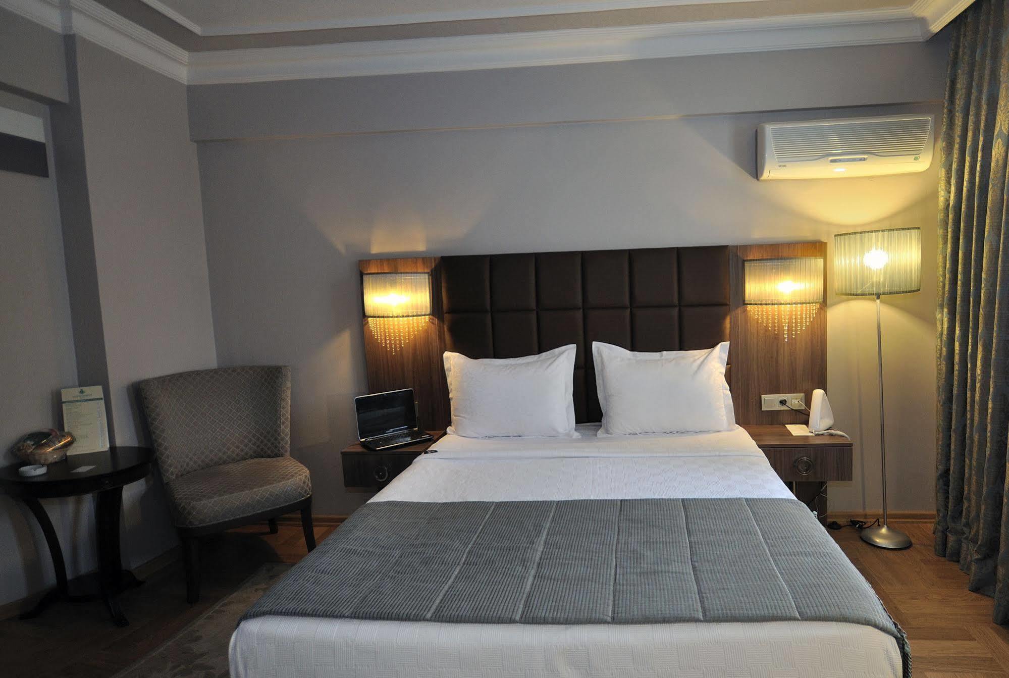 Grand Atakum Hotel Samsun Buitenkant foto